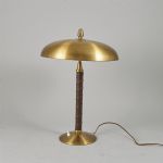 1501 8637 Bordslampa